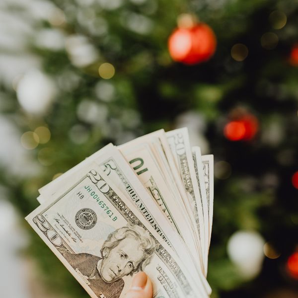 Start Saving for the Holidays: Why September Is the Perfect Time to Begin